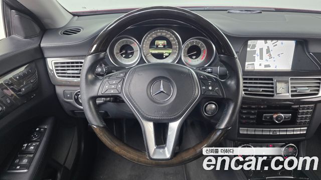 Mercedes-Benz CLS-Class 2013 — photo 13