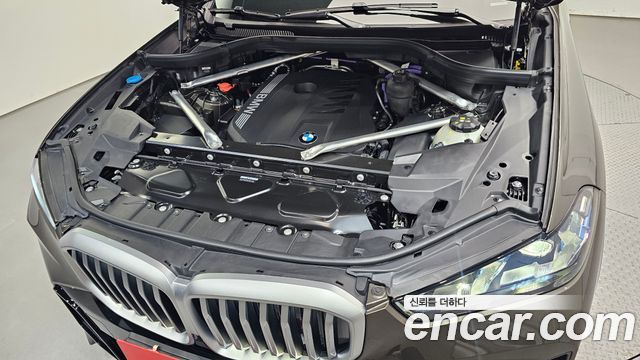 BMW X5 2026 — photo 6