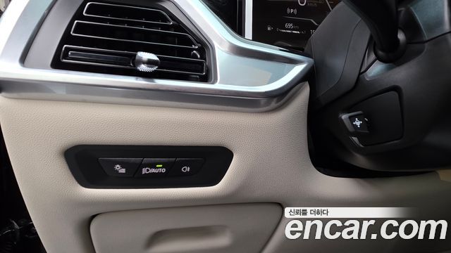 BMW X5 2026 — photo 28