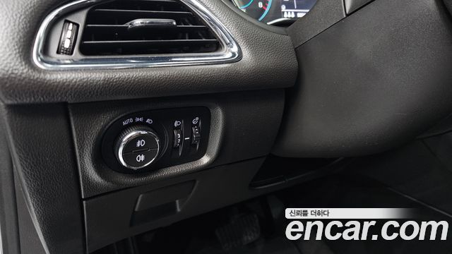 Chevrolet Korea Cruze 2017 — photo 22