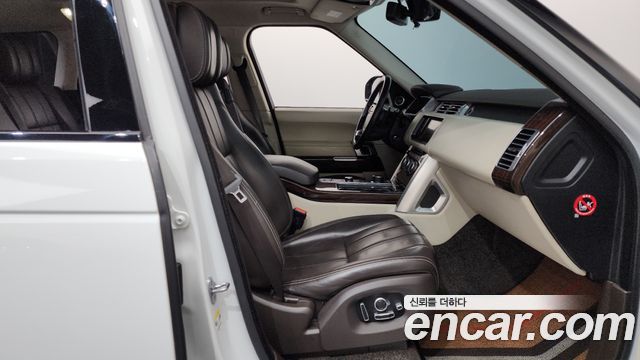 Land Rover Range Rover 2016 — photo 13