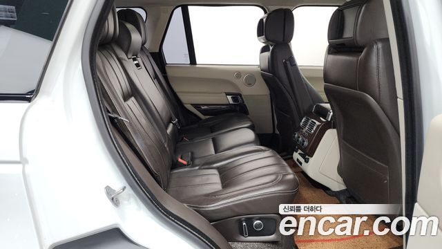 Land Rover Range Rover 2016 — photo 14