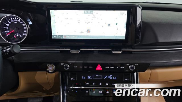 Kia Canival 2023 — photo 14