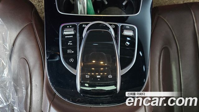 Mercedes-Benz CLS-Class 2019 — photo 34