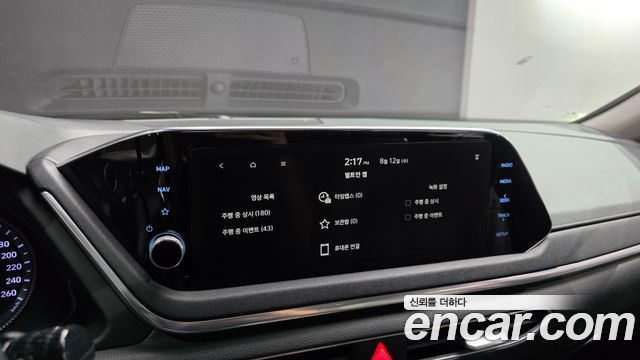 Hyundai Sonata 2020 — photo 22