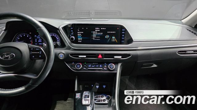 Hyundai Sonata 2020 — photo 25