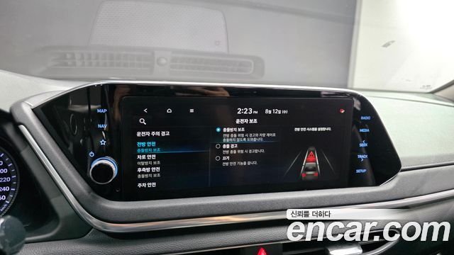 Hyundai Sonata 2020 — photo 31