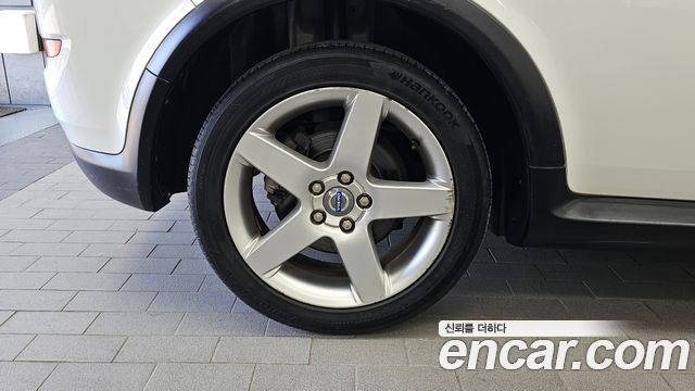 Volvo C30 2012 — photo 5