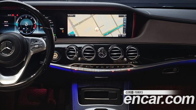 Mercedes-Benz S-Class 2018 — photo 20