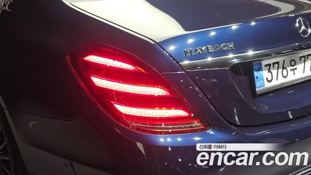 Mercedes-Benz S-Class 2018 — photo 9