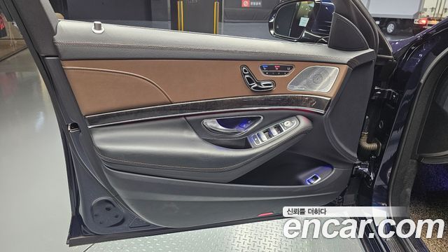 Mercedes-Benz S-Class 2018 — photo 14
