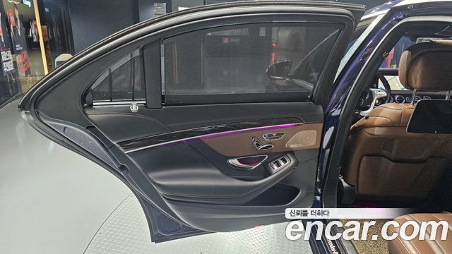 Mercedes-Benz S-Class 2018 — photo 15