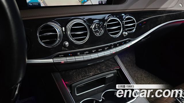 Mercedes-Benz S-Class 2018 — photo 31