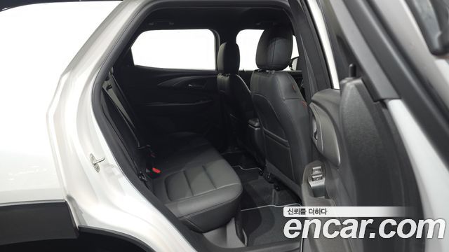 Chevrolet Korea Trailblazer 2021 — photo 18