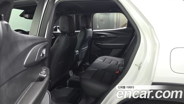 Chevrolet Korea Trailblazer 2021 — photo 16
