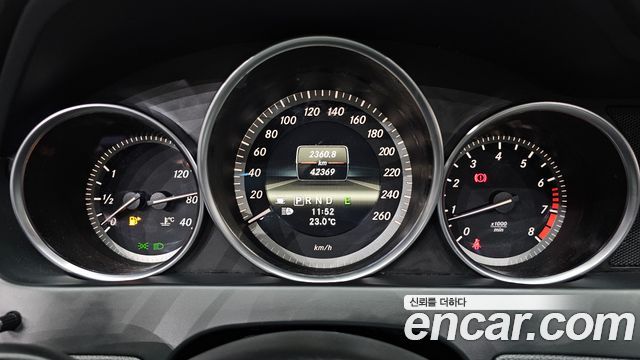 Mercedes-Benz C-Class 2013 — photo 8