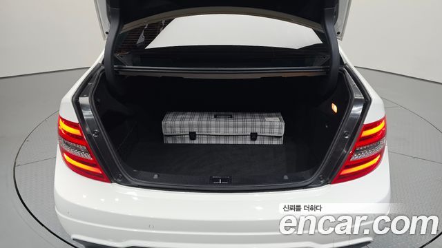 Mercedes-Benz C-Class 2013 — photo 20
