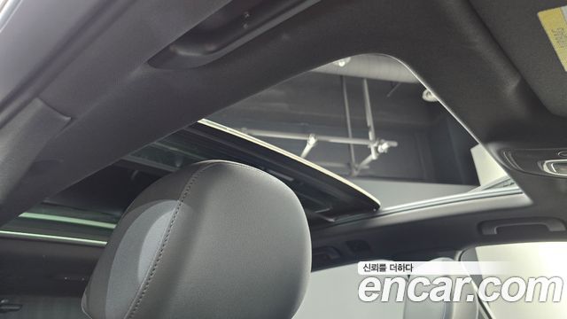 Audi Q7 2022 — photo 22