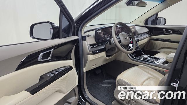 Kia Canival 2021 — photo 10