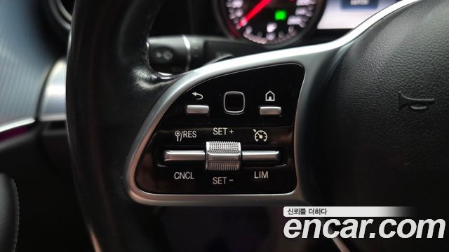 Mercedes-Benz E-Class 2020 — photo 22