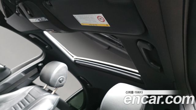 Mercedes-Benz E-Class 2020 — photo 28