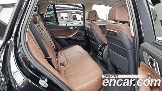 BMW X5 2025 — photo 18