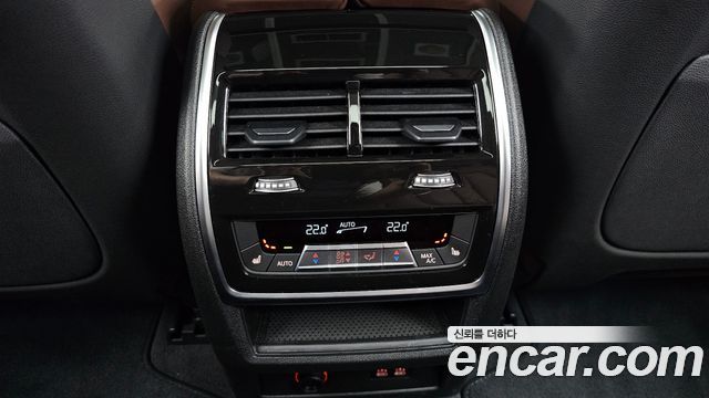 BMW X5 2025 — photo 24