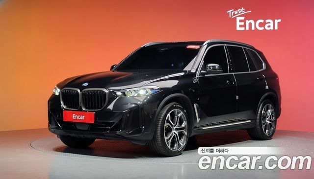 BMW X5 2025 — photo 1