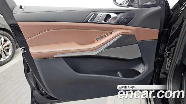 BMW X5 2025 — photo 14