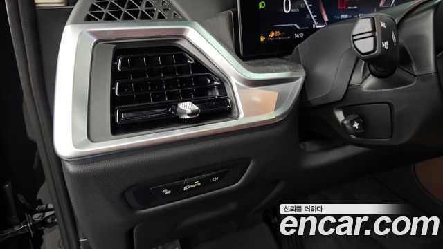 BMW X5 2025 — photo 27