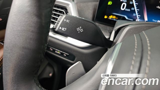 BMW X5 2025 — photo 29