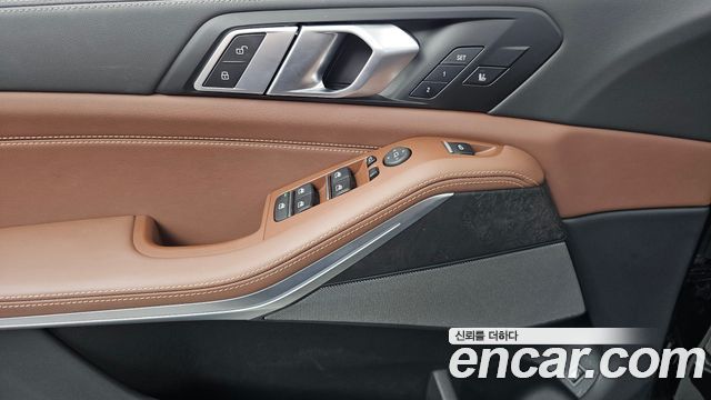 BMW X5 2025 — photo 32