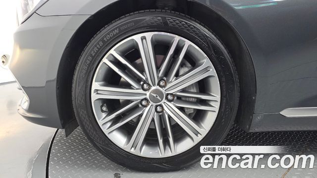 Genesis G80 2018 — photo 5