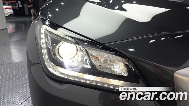 Genesis G80 2018 — photo 8