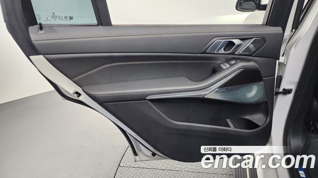 BMW X7 2024 — photo 15