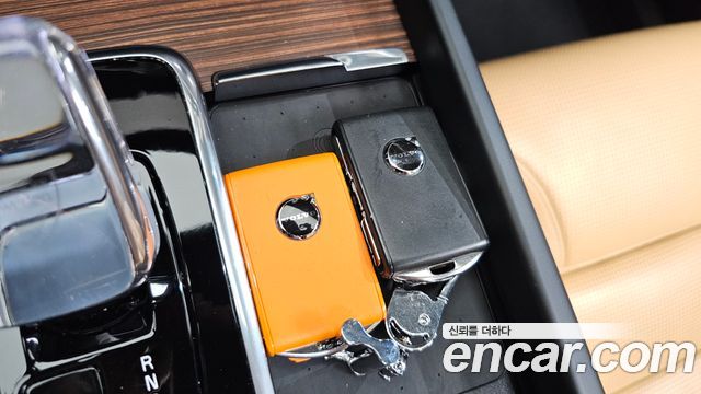 Volvo XC60 2025 — photo 30