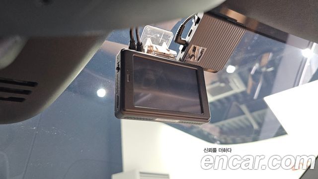 Volvo XC60 2025 — photo 33