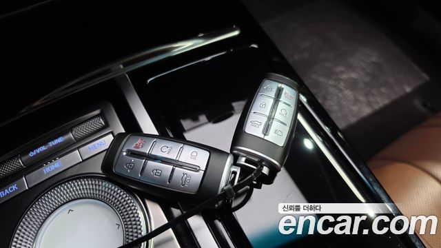 Genesis G80 2021 — photo 22