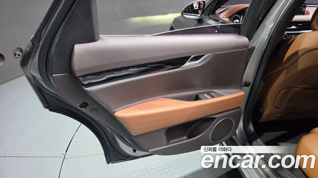 Genesis G80 2021 — photo 15