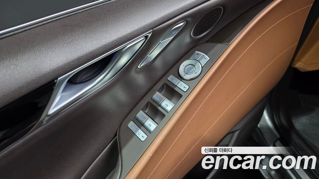 Genesis G80 2021 — photo 28