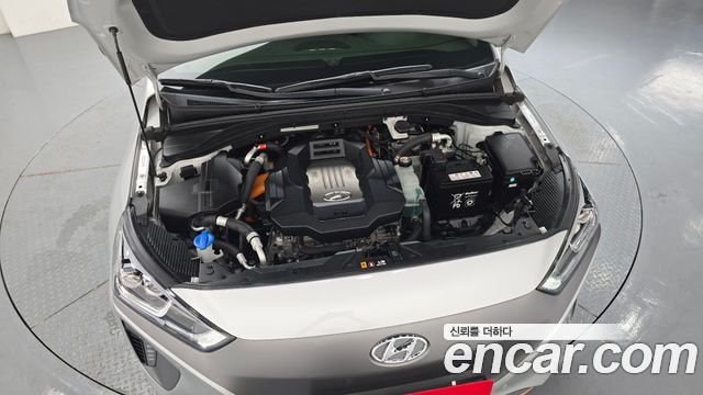 Hyundai Ioniq 2018 — photo 6