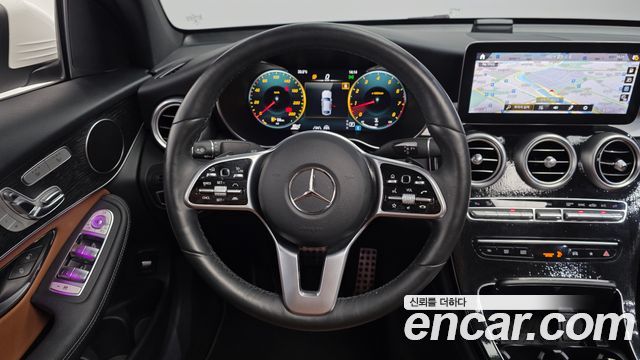 Mercedes-Benz GLC-Class 2020 — photo 19