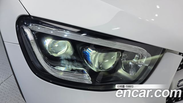 Mercedes-Benz GLC-Class 2020 — photo 8