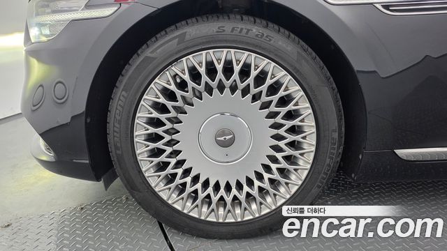 Genesis G90 2019 — photo 5