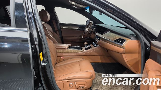 Genesis G90 2019 — photo 11