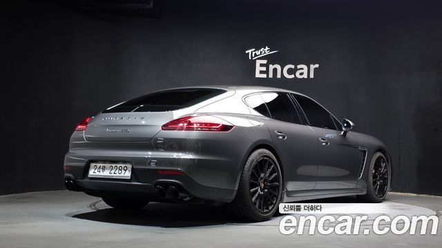 Porsche Panamera 2014 — photo 2