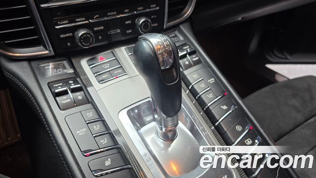 Porsche Panamera 2014 — photo 9