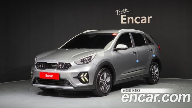 Kia Niro 2022 — photo 1