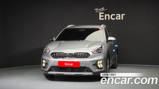 Kia Niro 2022 — photo 3