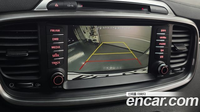 Kia Sorento 2016 — photo 17